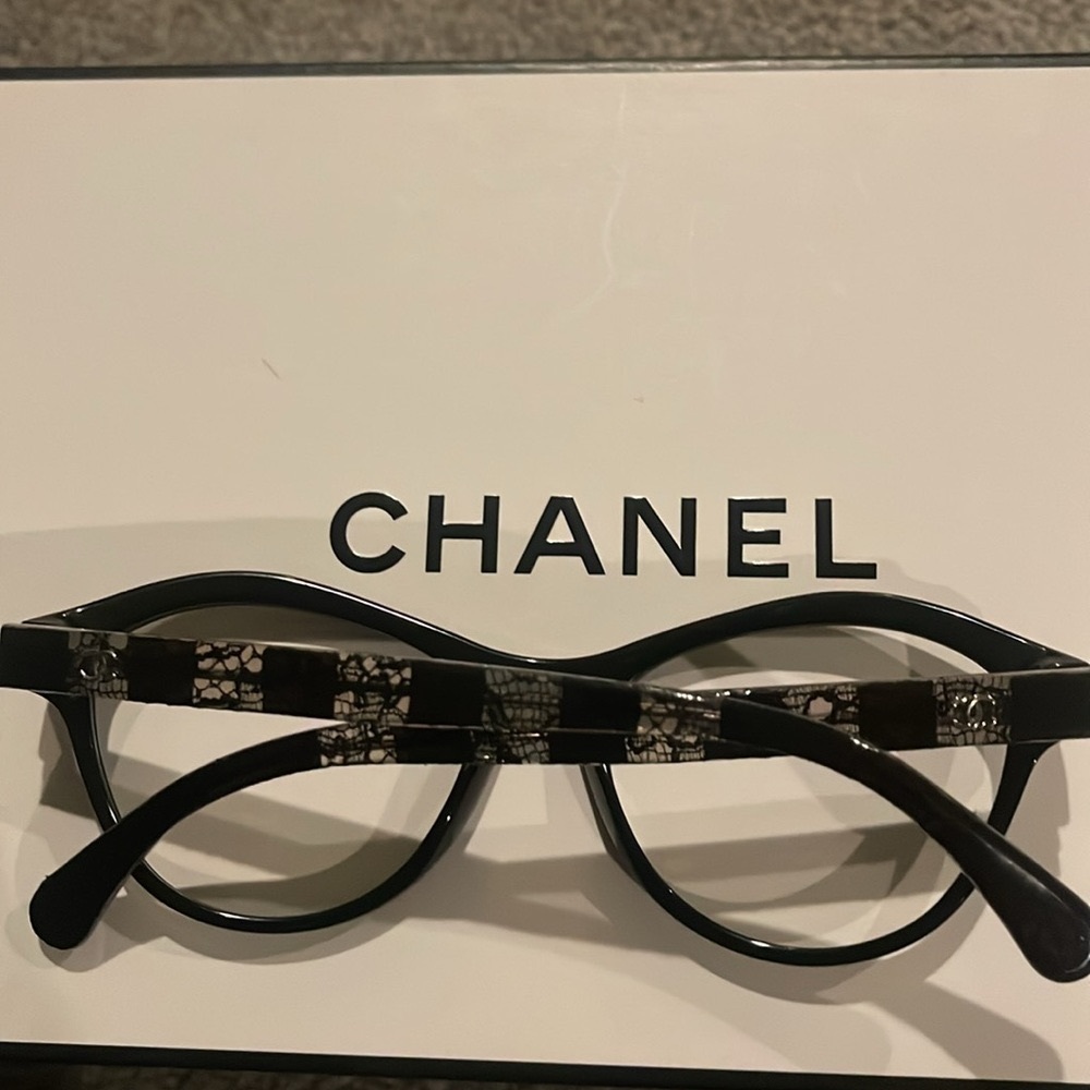 Chanel Optical Frame Authentic - Picture 4 of 8